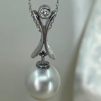 9ct White Gold and Diamond  Broome Pearl Pendant