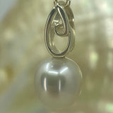 Cultured 9ct Gold Broome Pearl Pendant