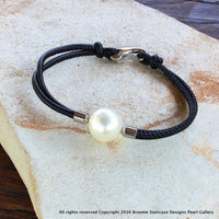 Shell Based 14mm Pearl Leather Black Bracelet