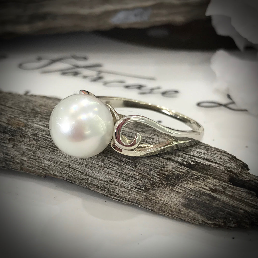 9ct White Gold Broome Pearl Ring 