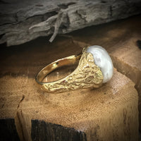 9ct Gold Australian South Sea Keshi Pearl Ring