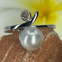 Adorable Broome Pearl 9ct White Gold Diamond Ring 

