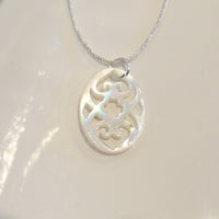 Mother of Pearl Pendant Cross Oval