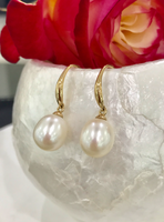 Cultured Freshwater Pearl Earrings 9ct Yellow Gold >> FREE SHIPPING!