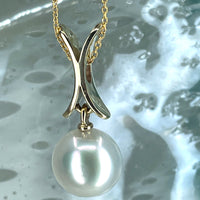 9ct Broome Pearl Pendant FREE 9ct Gold Necklace